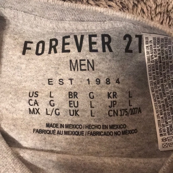 Long sleeve graphic tee - Picture 3 of 3